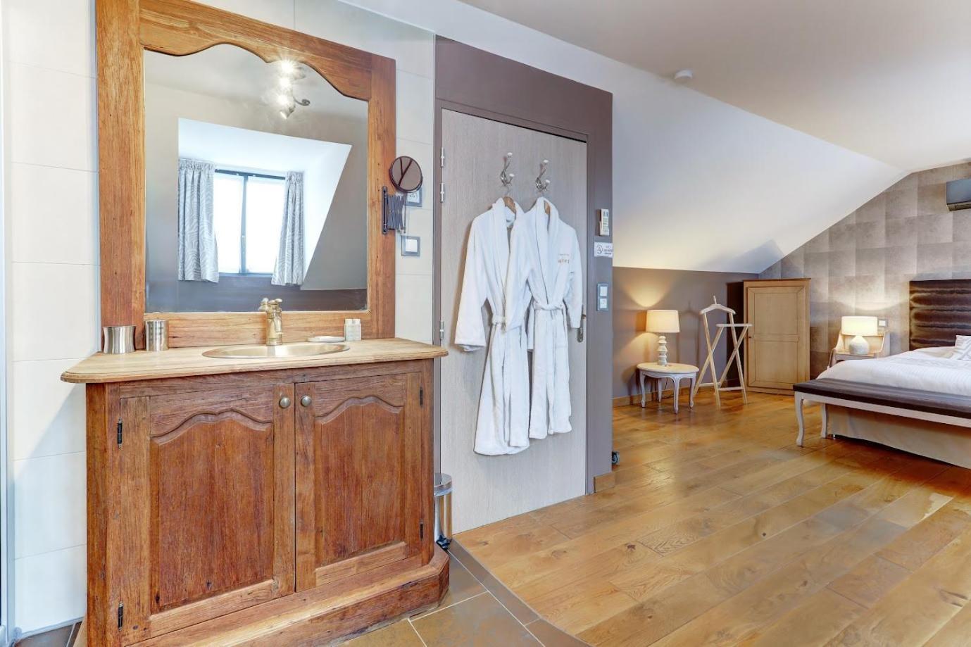 Champagne Domaine Sacret - Ay Bed and Breakfast Ay-Champagne Buitenkant foto